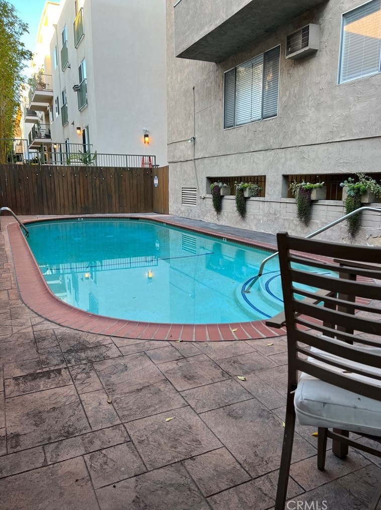 1345 Fuller Ave, Los Angeles CA  90046-4859 exterior