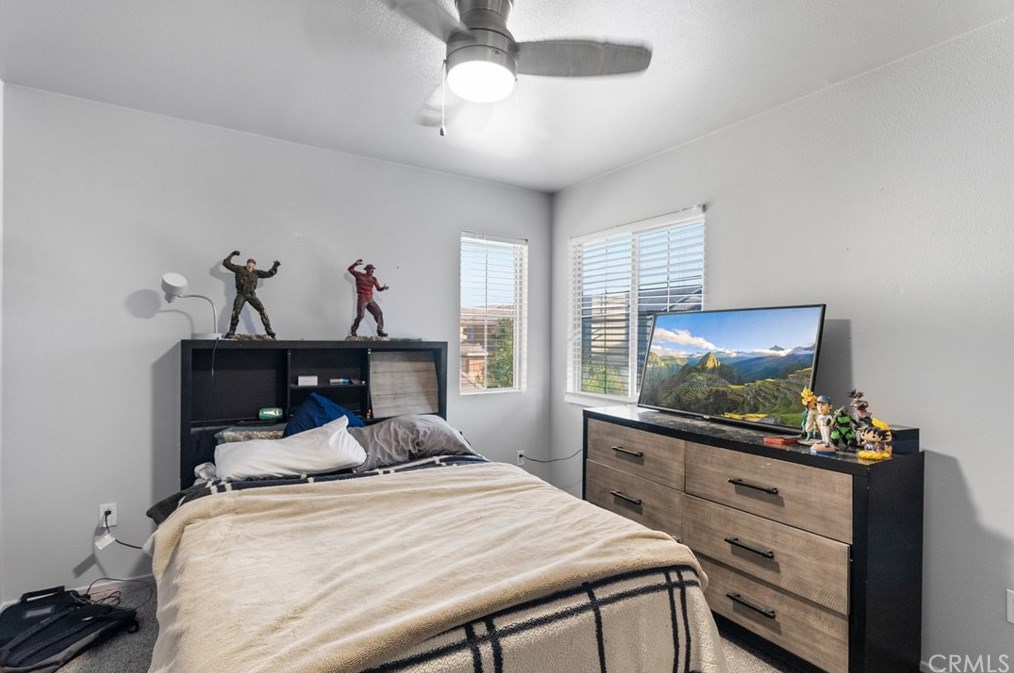 1408 Silverberry Ln, Beaumont CA  92223-1437 exterior