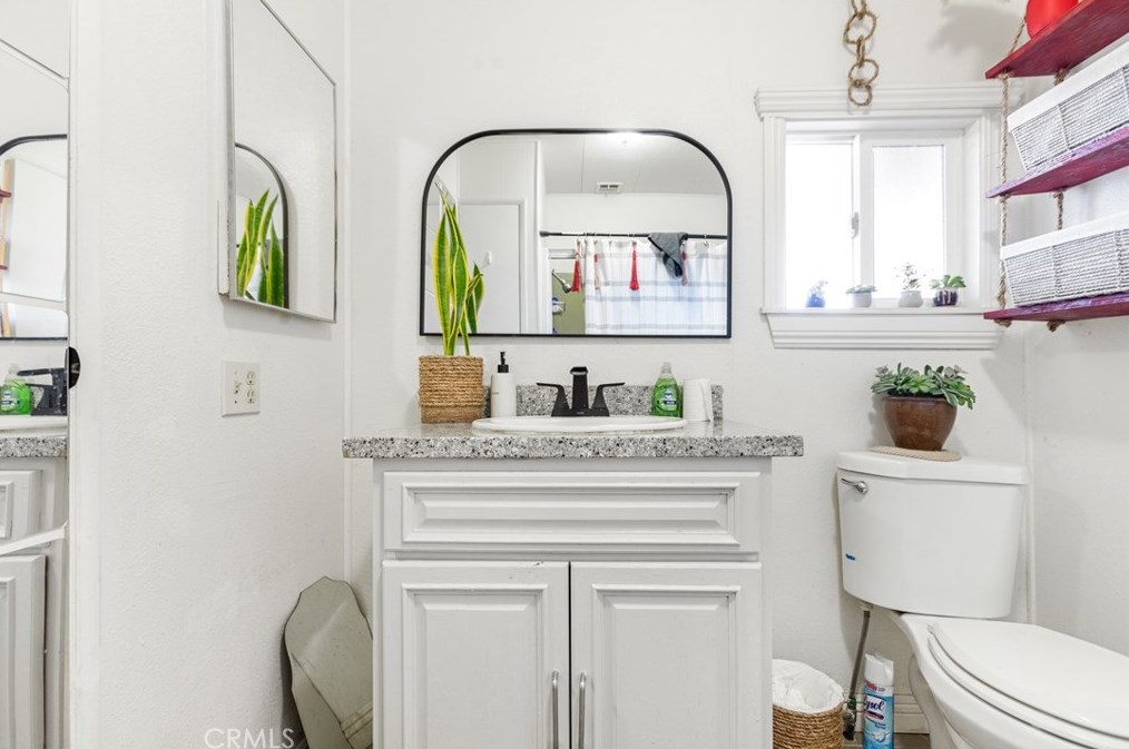 367 Siesta Ct, Hemet CA  exterior