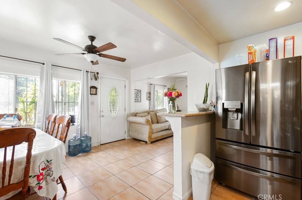 139 88th Pl, Los Angeles CA 90003-3413 exterior