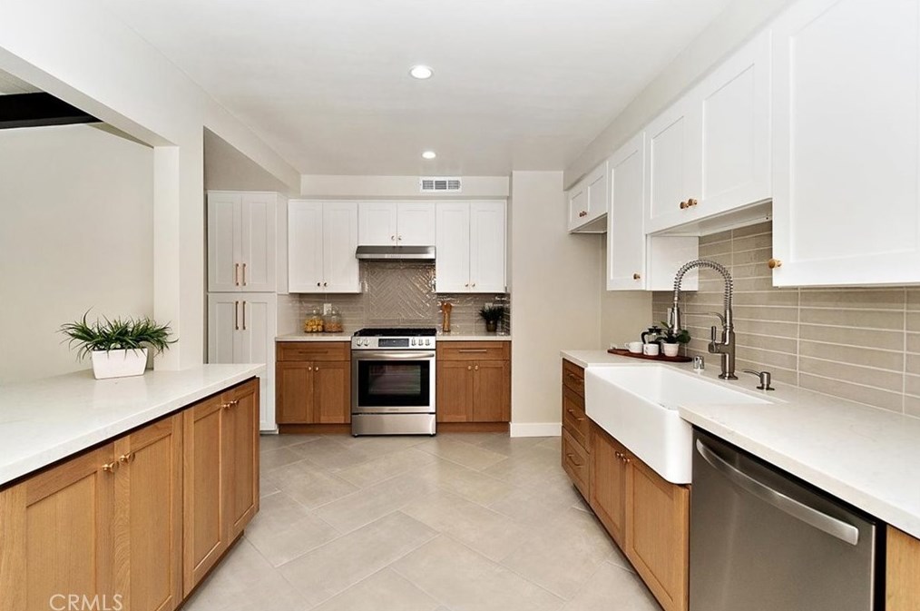 625 Sherrill St, Anaheim CA  92804-3217 exterior