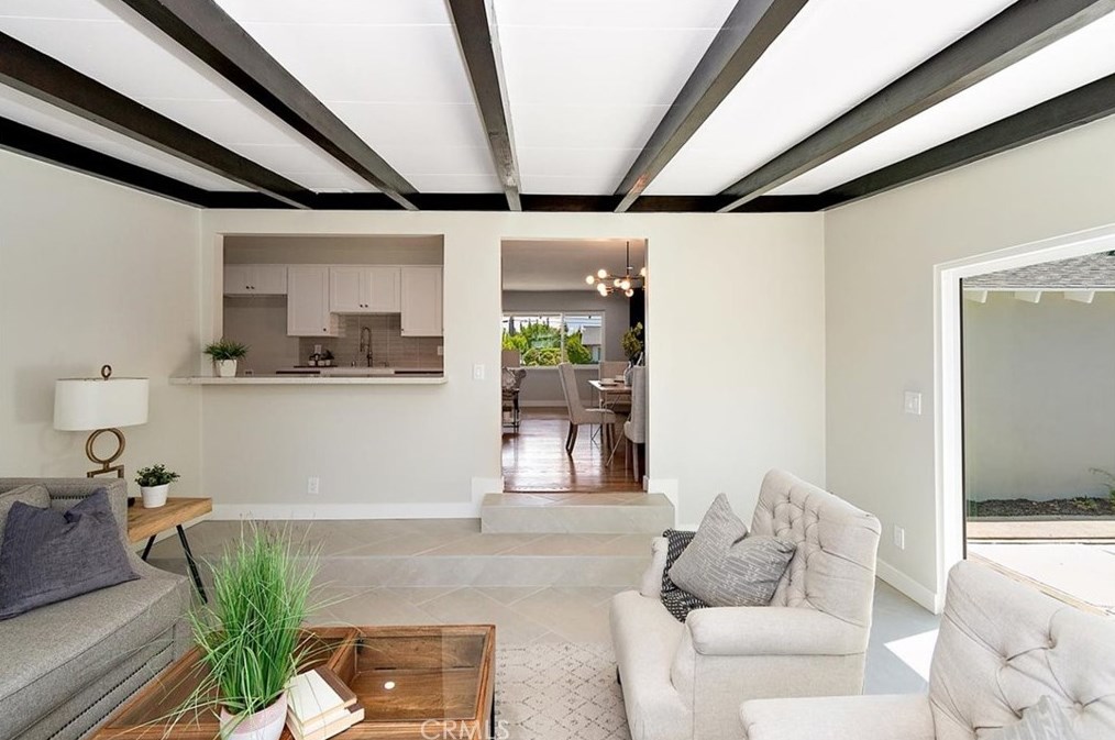 625 Sherrill St, Anaheim CA  92804-3217 exterior