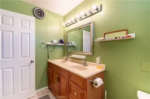 16000 Burwood Rd, Victorville, CA 92394 - Photo 7