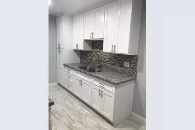 121 S Oxford Avenue, Los Angeles, CA 90004 - Photo 5