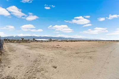 12702 Pine Tree Road, Pinon Hills, CA 92372 - Photo 37