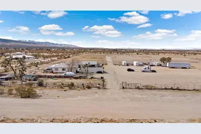 12702 Pine Tree Road, Pinon Hills, CA 92372 - Photo 23