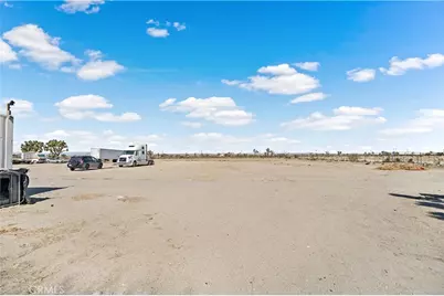 12702 Pine Tree Road, Pinon Hills, CA 92372 - Photo 39