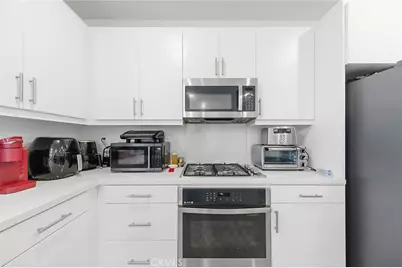 16584 Poppy Seed Lane, Fontana, CA 92336 - Photo 7