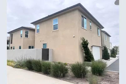 242 Chorus, Irvine, CA 92618 - Photo 7