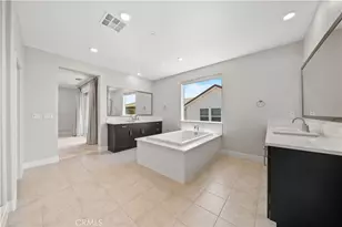 242 Chorus, Irvine, CA 92618 - Photo 27