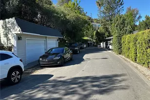 3907 Fredonia Dr, Los Angeles, CA 90068 - Photo 5