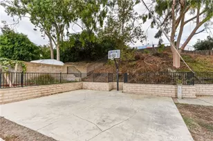 46 Country Wood Dr, Pomona, CA 91766 - Photo 27