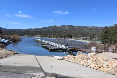 275 Meadow Circle, Big Bear Lake, CA 92315 - Photo 5