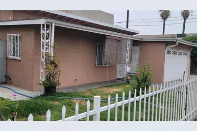 5958 Alamo Ave, Maywood, CA 90270 - Photo 1