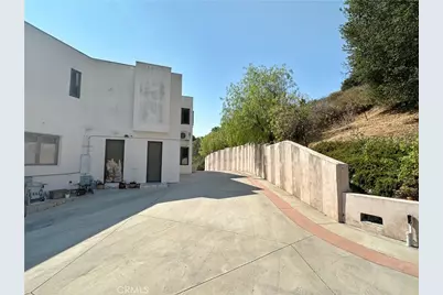 5077 Schumacher Road, Calabasas, CA 91302 - Photo 53