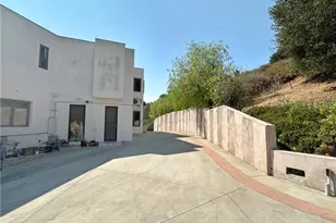 5077 Schumacher Rd, Calabasas, CA 91302 - Photo 53