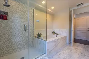 10795 Wilshire Blvd, Los Angeles, CA 90024 - Photo 17