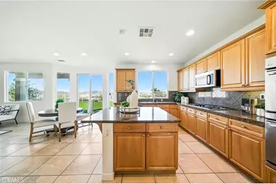 21 Via Palmieki Court, Lake Elsinore, CA 92532 - Photo 17