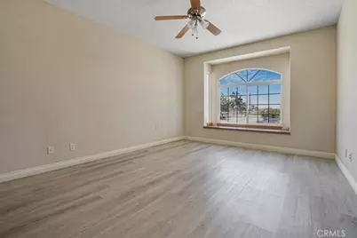 12771 Elm Street, Oak Hills, CA 92344 - Photo 41