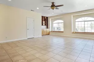 12771 Elm St, Oak Hills, CA 92344 - Photo 17