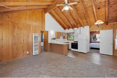 592 Mountain View Avenue, Wrightwood, CA 92397 - Photo 9