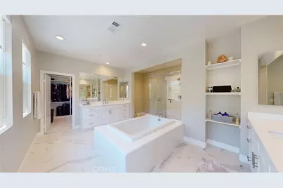 18732 Juniper Springs Dr, Canyon Country, CA 91387 - Photo 9
