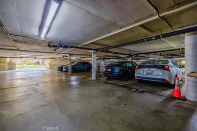 525 N Sycamore Avenue #326, Los Angeles, CA 90036 - Photo 25