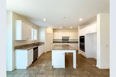 5002 Bushberry Avenue, Fontana, CA 92336 - Photo 25