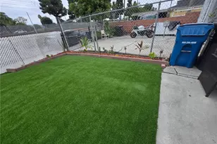 13618 S Willowbrook Ave, Compton, CA 90222 - Photo 5