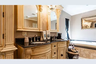 24220 Mentry Drive, Newhall, CA 91321 - Photo 27