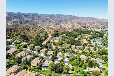 24220 Mentry Drive, Newhall, CA 91321 - Photo 43