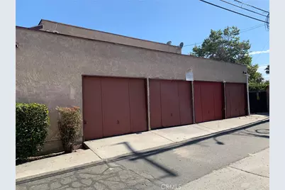 2942 W Floyd Avenue, Anaheim, CA 92804 - Photo 19
