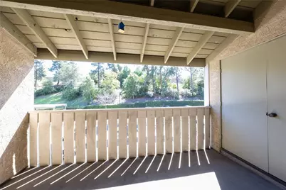 32 Town and Country Road, Phillips Ranch, CA 91766 - Photo 13