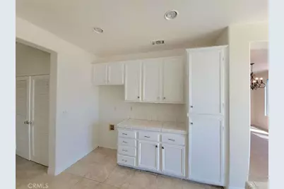 2351 E Devonshire Avenue, Hemet, CA 92544 - Photo 31