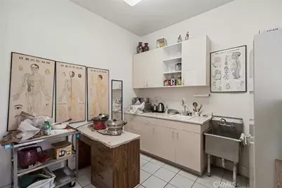 7548 Garvey Avenue, Rosemead, CA 91770 - Photo 9