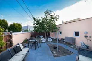 1036 S Citrus Ave, Los Angeles, CA 90019 - Photo 13