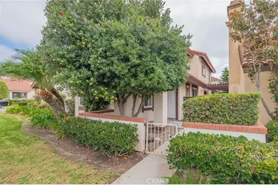 7 Tivoli, Irvine, CA 92620 - Photo 3