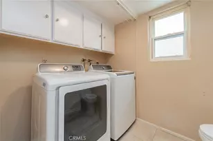 7 Tivoli, Irvine, CA 92620 - Photo 17