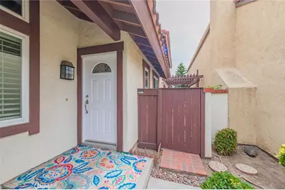 7 Tivoli, Irvine, CA 92620 - Photo 5