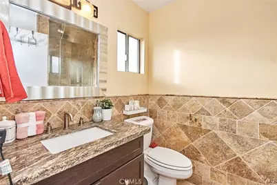 11742 11742 215th #8, Lakewood, CA 90715 - Photo 7