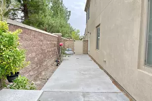 15714 Moonflower Ave, Chino, CA 91708 - Photo 23
