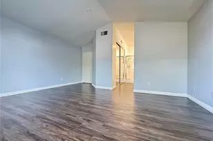 676 Avondale Dr, Corona, CA 92879 - Photo 19