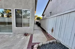 676 Avondale Dr, Corona, CA 92879 - Photo 37