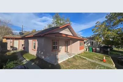 955 W Hays, Banning, CA 92220 - Photo 1