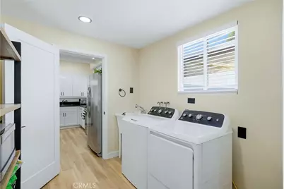 6250 Coldwater Canyon Avenue, North Hollywood, CA 91606 - Photo 25