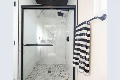 6250 Coldwater Canyon Avenue, North Hollywood, CA 91606 - Photo 35