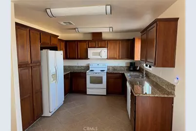 1390 Curtis, Thermal, CA 92274 - Photo 5