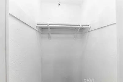 719 W Century, Los Angeles, CA 90044 - Photo 25