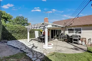 15391 Rushmoor Ln, Huntington Beach, CA 92647 - Photo 27