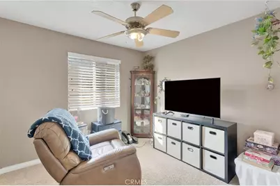 6297 Coleridge, Oak Hills, CA 92344 - Photo 41